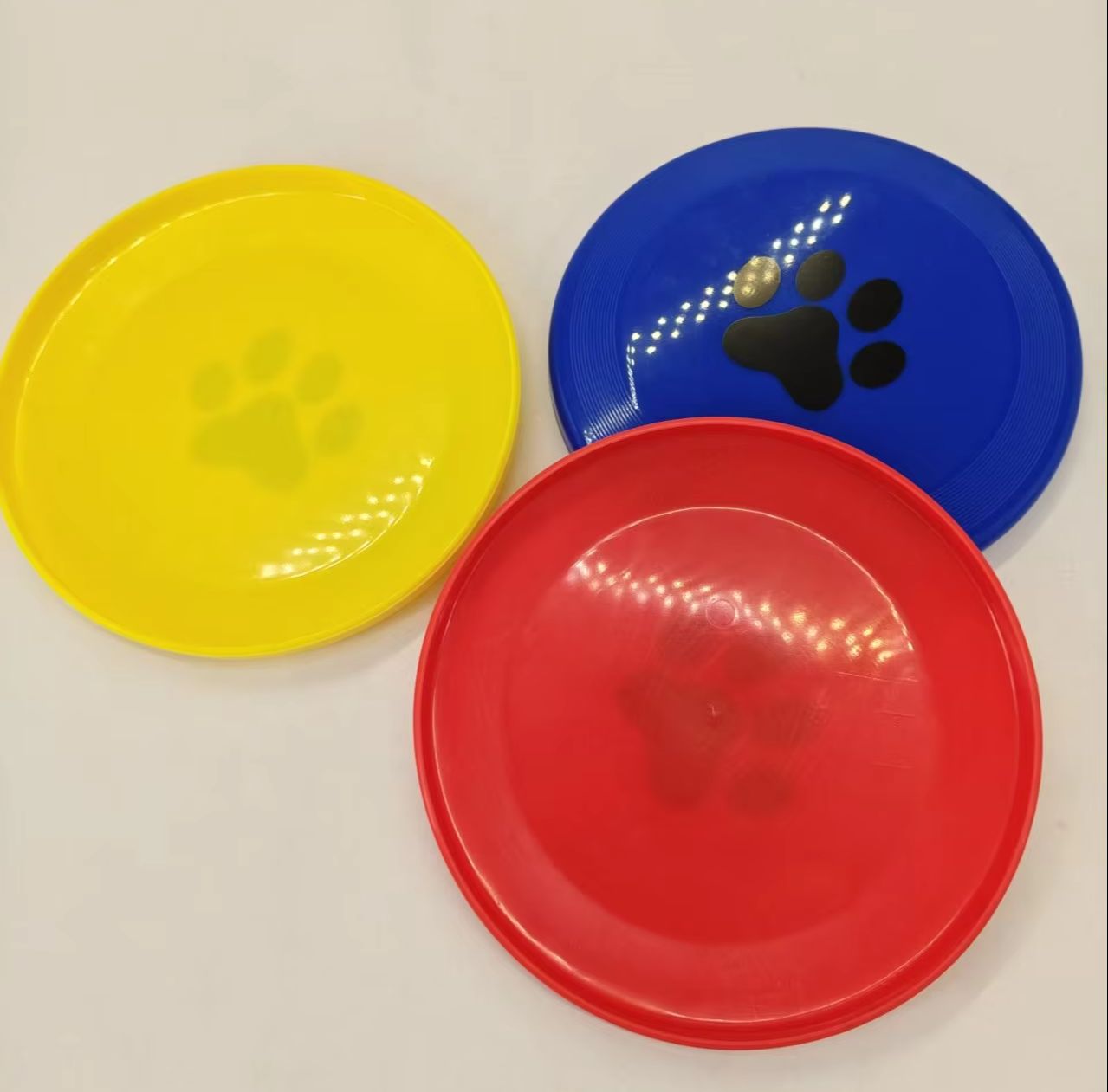 단단한 플라스틱 강아지 프리스비 발바닥 무늬 미끄럼 방 - Flying Disc Dog Training Toy 리뷰 및 가격